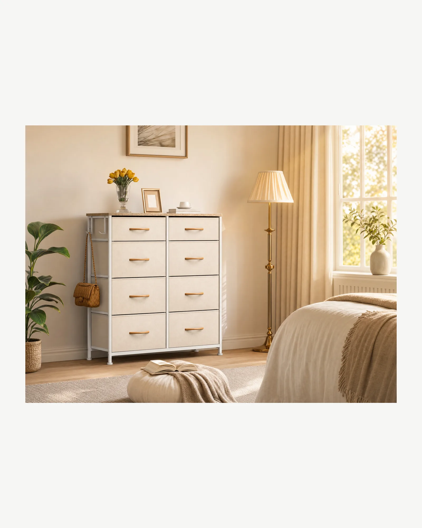 Stoffen ladekast in beige met gouden metalen frame, voorkant, Beige